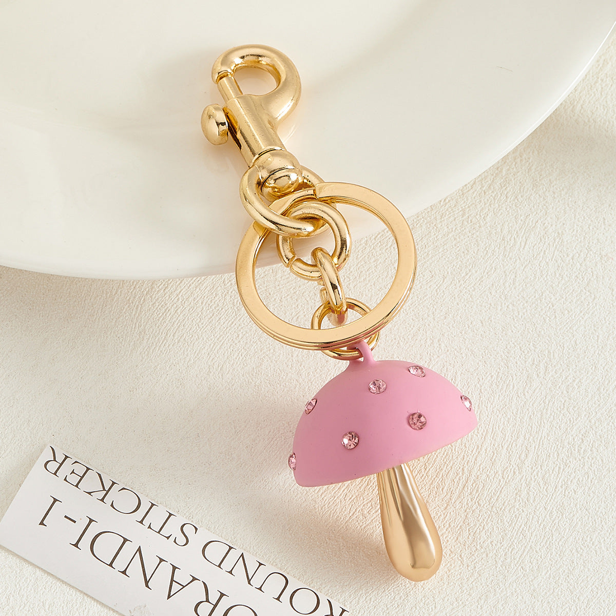 Wholesale Cute Mushroom Exquisite Metal Lock Keychain